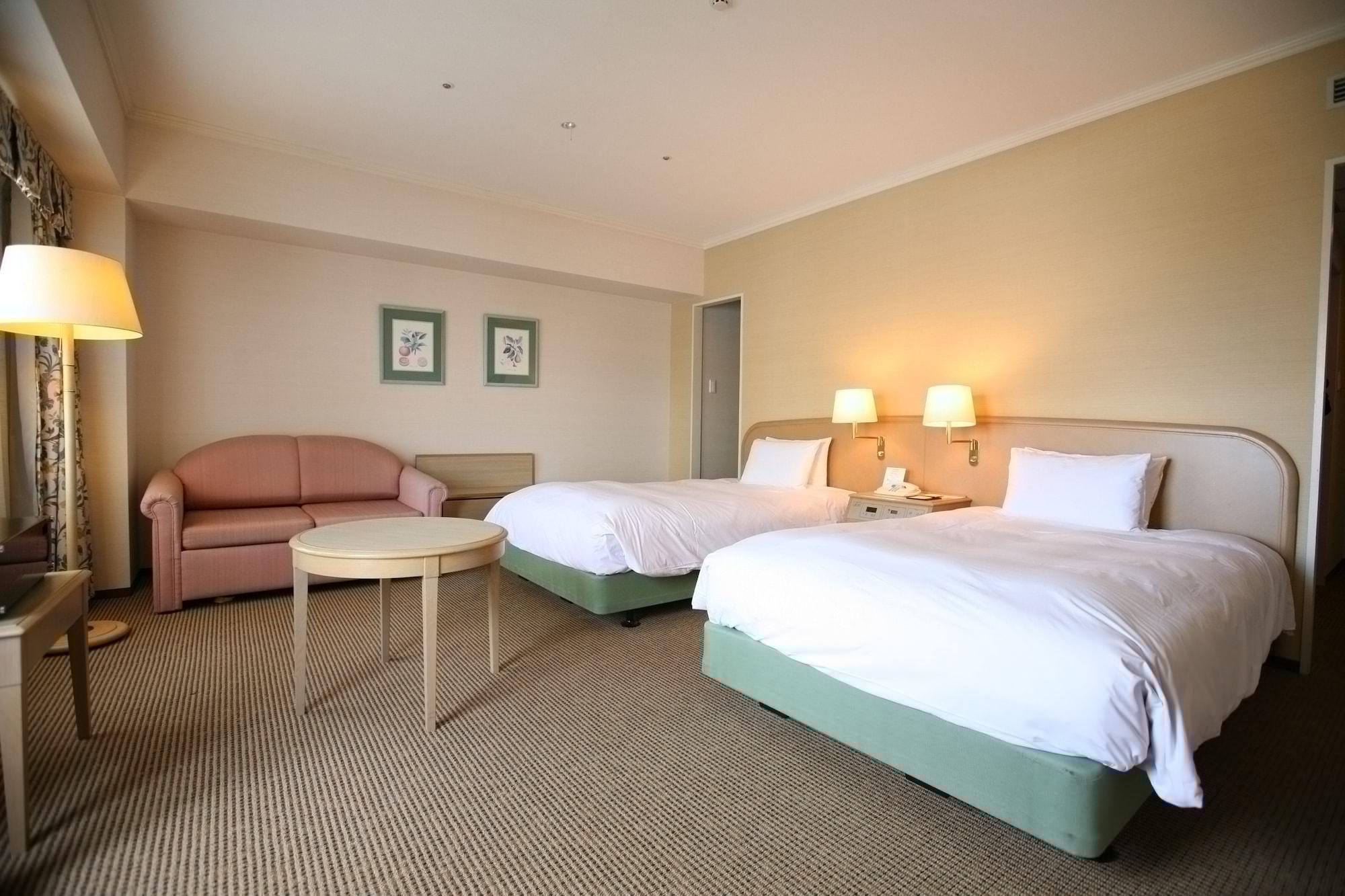 Kobe Seishin Oriental Hotel Bagian luar foto