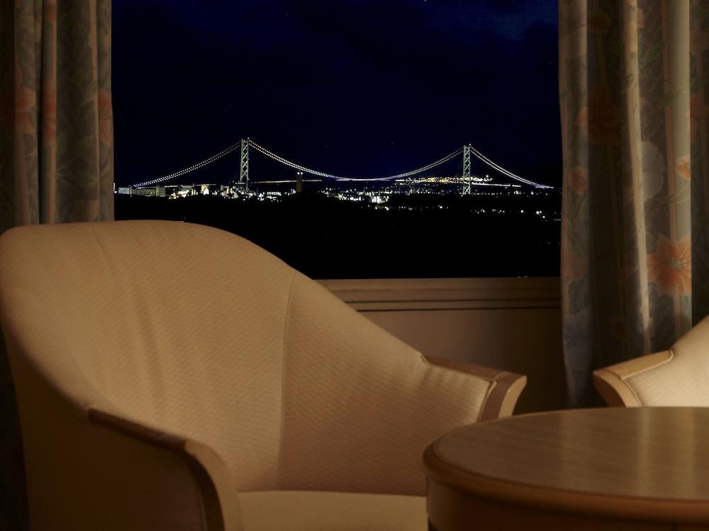 Kobe Seishin Oriental Hotel Bagian luar foto