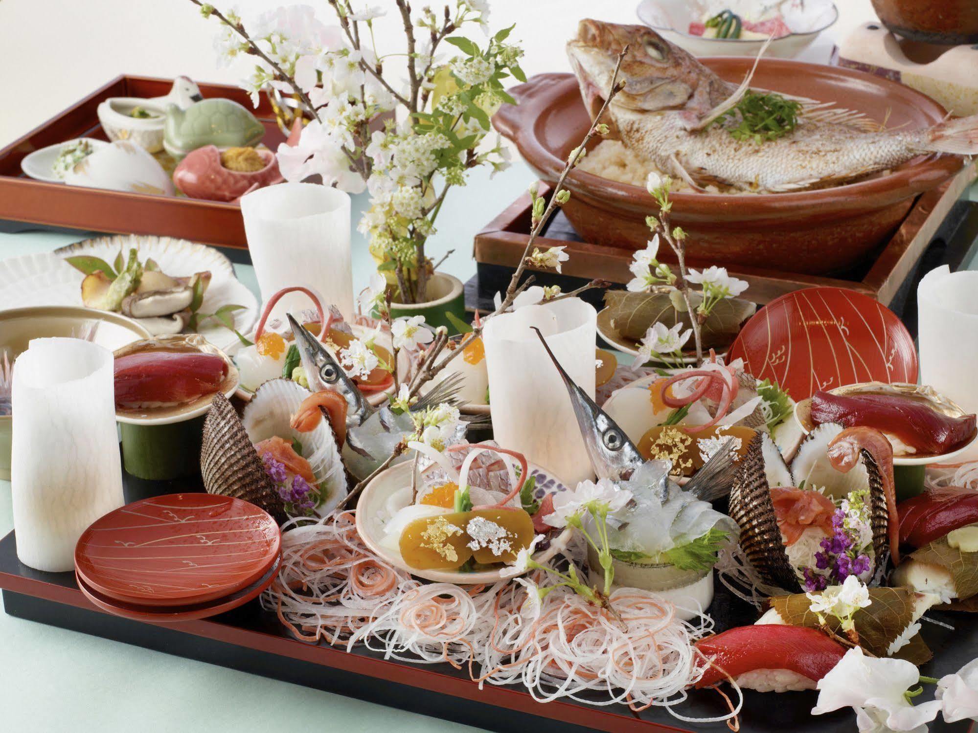 Kobe Seishin Oriental Hotel Bagian luar foto